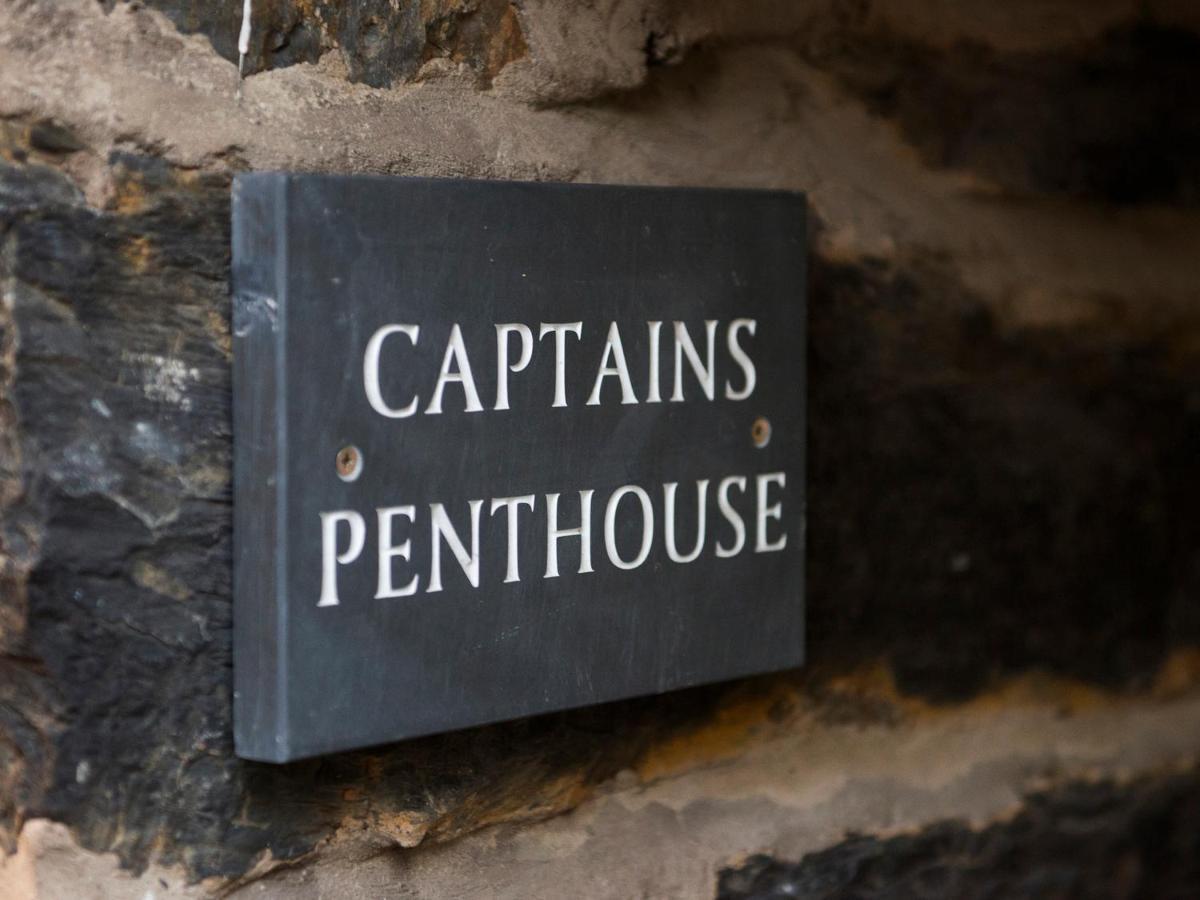 The Captain'S Penthouse Porthmadog Extérieur photo